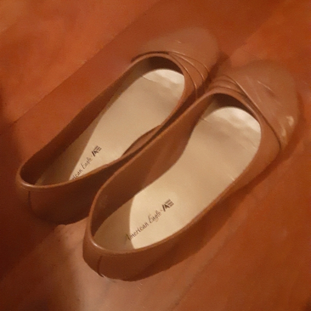 Women's shoes